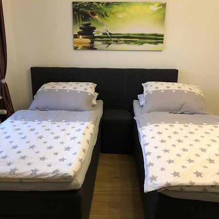 Apartment 1Og ราทิงเงน ภายนอก รูปภาพ