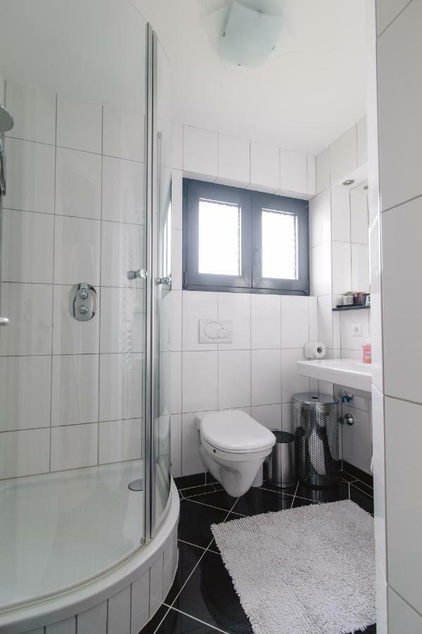 Apartment 1Og ราทิงเงน ภายนอก รูปภาพ